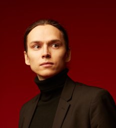 Дмитрий Каирбеков