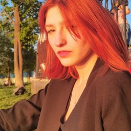 Лера Кравцова