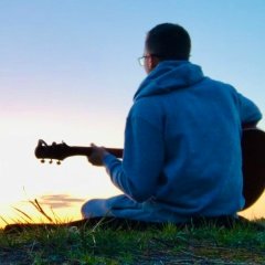 Влад Сазонов